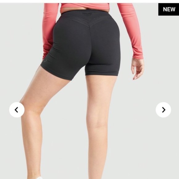 Whitney Simmons X Gymshark V2 Black High Waisted Whitney Shorts - Size Large - Picture 2 of 2